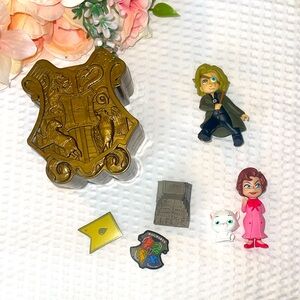 YuMe Harry Potter/ Magical Capsule Figures & Accessories